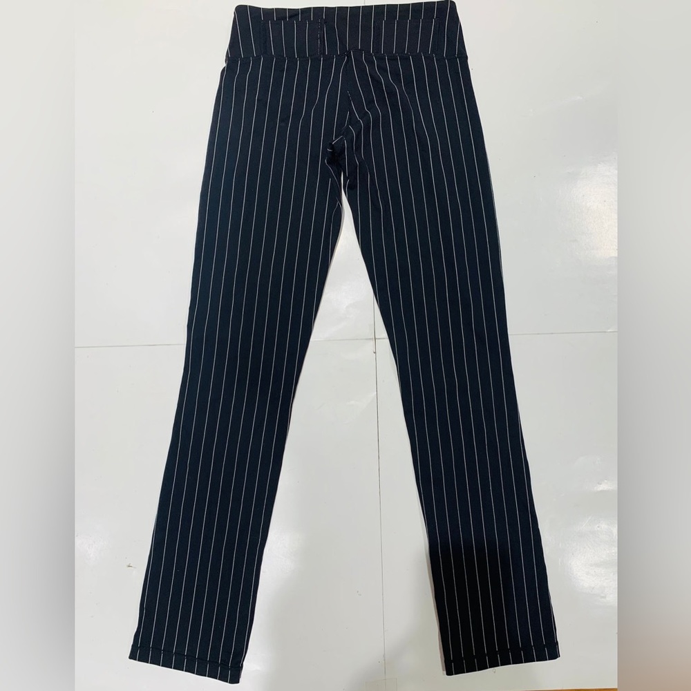 Lululemon athletic women's leggings - Picture 4 of 7